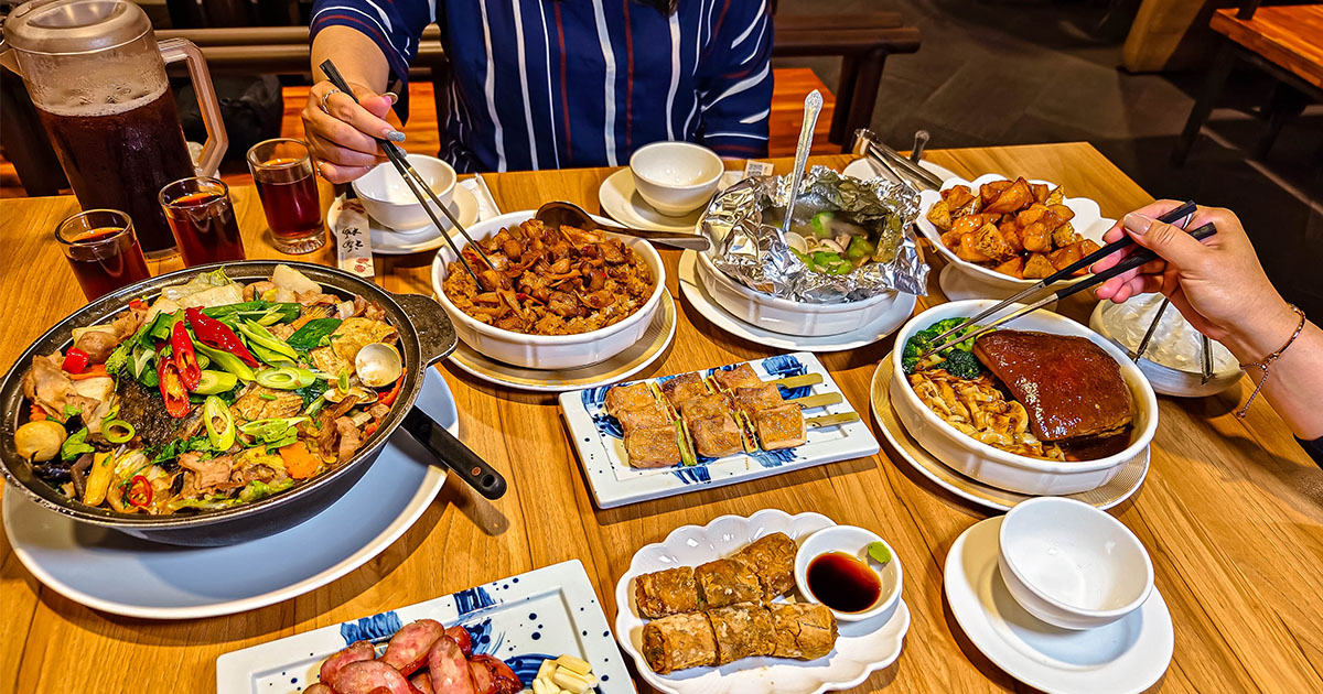 台南台菜餐廳推薦║福樓小館║台南30年老店！米其林綠色指南推薦的餐廳，從小吃到台菜，近400道豐富料理，滿足各種聚會活動